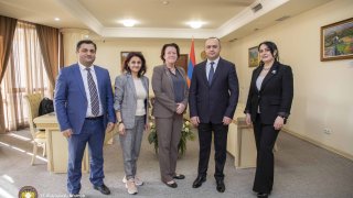 Heather Bergey, DoJ FBI Legal Attaché in Armenia and Georgia Visited the RA Investigative Committee (photos)